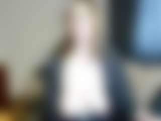 EvaMoon222's Live Sex Cam Show