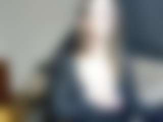 EvaMoon222's Live Sex Cam Show