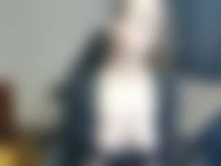 EvaMoon222's Live Sex Cam Show