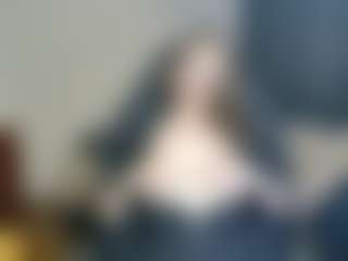 EvaMoon222's Live Sex Cam Show