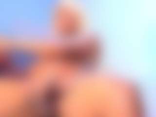 queenaliice's Live Sex Cam Show