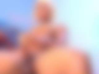queenaliice's Live Sex Cam Show