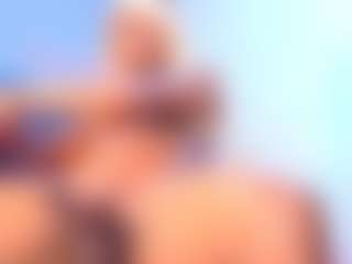 queenaliice's Live Sex Cam Show