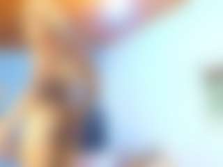 queenaliice's Live Sex Cam Show