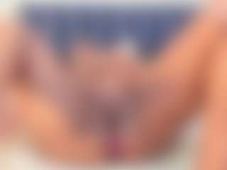 Milf Mia's Live Sex Cam Show
