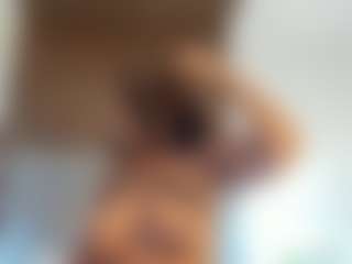 Live cam show with Milf Mia - Ebony on Taboo Cams XXX | colombia