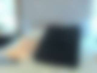 Live cam show with Milf Mia - Ebony on xDating | colombia