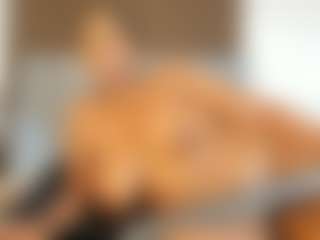 Milf Mia's Live Sex Cam Show