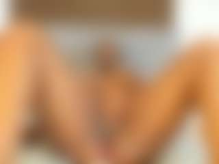 Milf Mia's Live Sex Cam Show