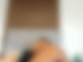 Live cam show with Milf Mia - Joi on Hubzter Live