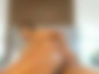 Milf Mia's Live Sex Cam Show