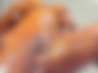 Milf Mia's Live Sex Cam Show