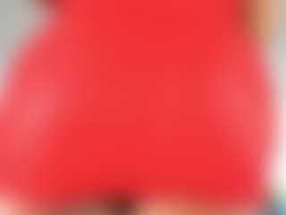 Live cam show with Milf Mia - Squirt on Camsoda