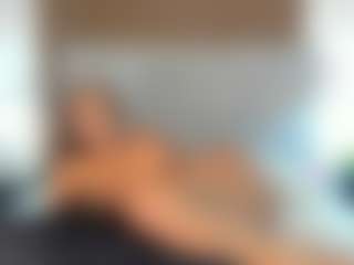 Milf Mia's Live Sex Cam Show