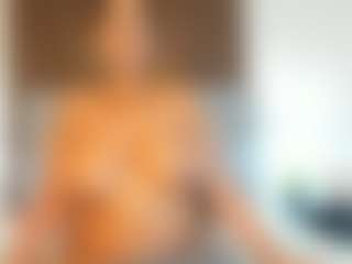 Show de cam en vivo con Milf Mia - Domination en Camsoda