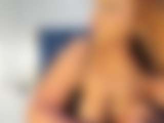 Milf Mia's Live Sex Cam Show