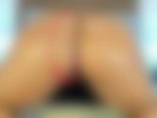 Milf Mia's Live Sex Cam Show