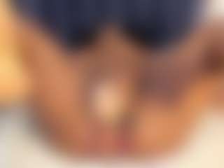 Milf Mia's Live Sex Cam Show