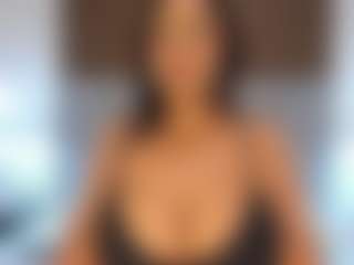 Live cam show with Milf Mia - Drinking on Camming Site