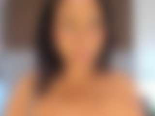Live cam show with Milf Mia - Ebony on SinfulBabes | colombia