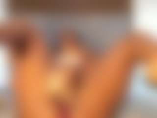 Milf Mia's Live Sex Cam Show