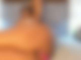 Milf Mia's Live Sex Cam Show