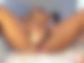 Milf Mia's Live Sex Cam Show