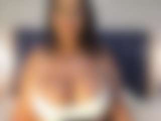 Pokaz na żywo z Milf Mia - Domination na Camsoda