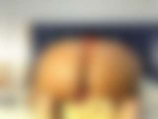 Milf Mia's Live Sex Cam Show