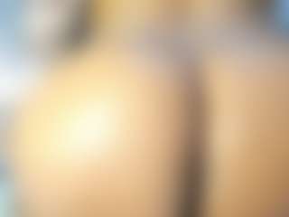 Milf Mia's Live Sex Cam Show