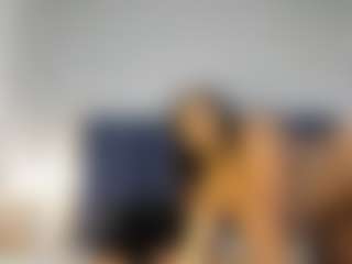 Milf Mia's Live Sex Cam Show