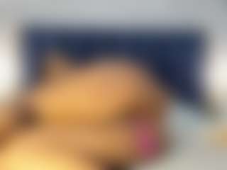 Milf Mia's Live Sex Cam Show