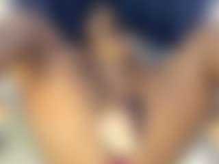 Milf Mia's Live Sex Cam Show