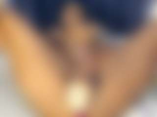Milf Mia's Live Sex Cam Show