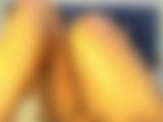 Live cam show with Milf Mia - Ebony on nudelive.tv | colombia