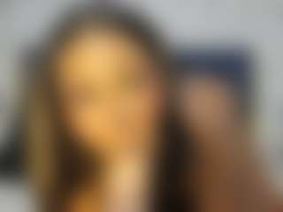 Live cam show with Milf Mia - Tattoos Black on Camsoda