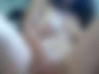 Live cam show with brenda89 - Fingers on CamSodaAdn