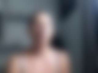 Live cam show with brenda89 - Public MILF on madthumbs