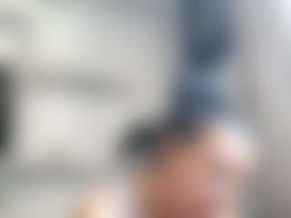 Live cam show with brenda89 - Public MILF on boobsie.com