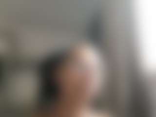Live cam show with brenda89 - Bedroom on Camiplay Live