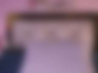 Live cam show with Emma R - Oil on Fapmatic.com