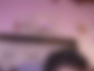 Live cam show with Emma R - Grandes Tetas on Camversity