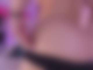 Emma R's Live Sex Cam Show