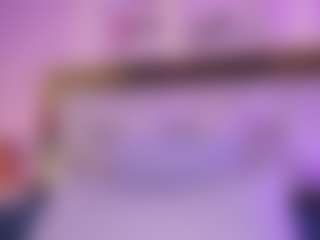 Live cam show with Emma R - BBW on livesuperchat.net