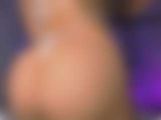 Lana Belle's Live Sex Cam Show