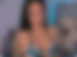 Live cam show with Lana Belle - Shaved Pussy on Strip Flash - Live Sex Shows