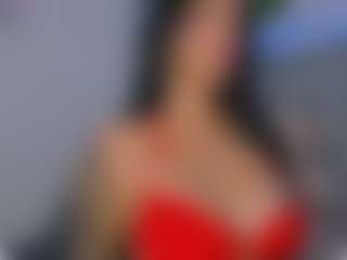 Live cam show with Lana Belle - Latina on StripNow | colombia