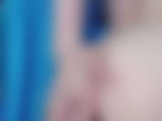 Iris's Live Sex Cam Show
