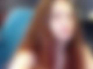 Live cam show with Iris - Public Red Hair on AdultVida.com