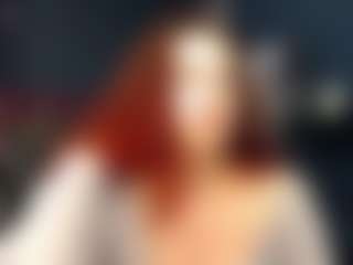 Live cam show with Iris - Hairy Pussy Red Hair on StripNow
